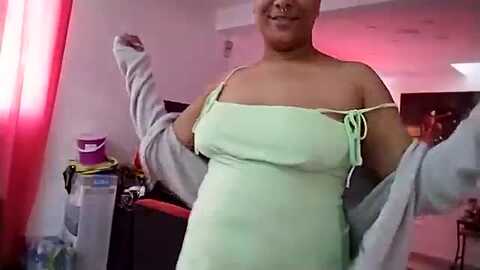 mysticbae @ myfreecams on 20231023