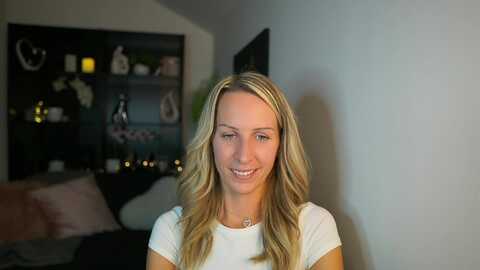 nikki__sexx__ @ myfreecams on 20231023