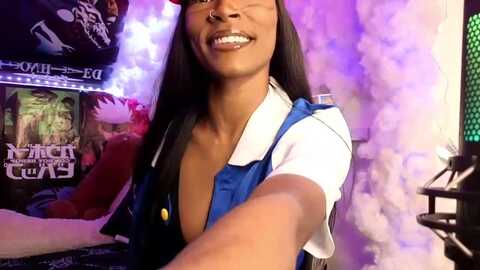 niviawolfe @ myfreecams on 20231023