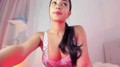 sweetmoon1 @ myfreecams on 20231023