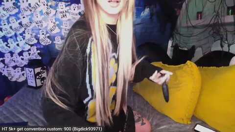 babeariel @ myfreecams on 20231024