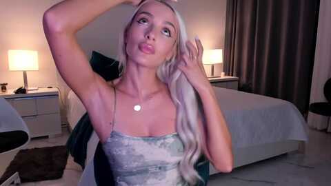 bell_kim @ myfreecams on 20231024