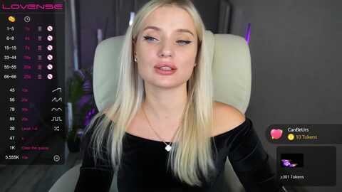 elissa_moon @ myfreecams on 20231024