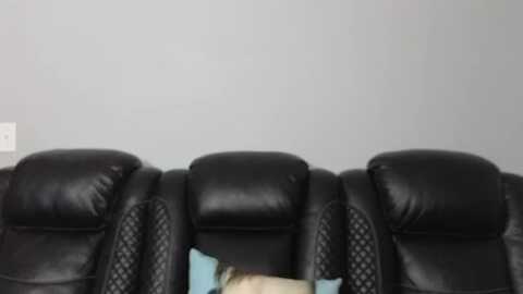 ivorysunday @ myfreecams on 20231024