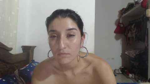 mao02 @ myfreecams on 20231024