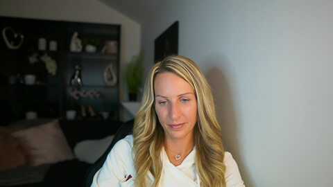 nikki__sexx__ @ myfreecams on 20231024