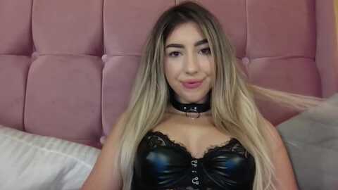 sinfullkaty @ myfreecams on 20231024