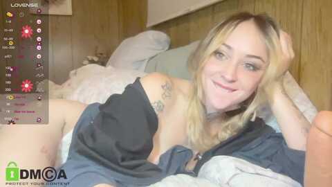 sweetpeamarie @ myfreecams on 20231024