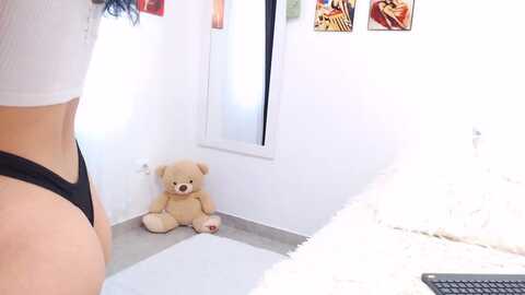 victoriaosman @ myfreecams on 20231024