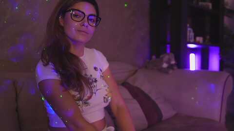 allie_synn @ myfreecams on 20231025