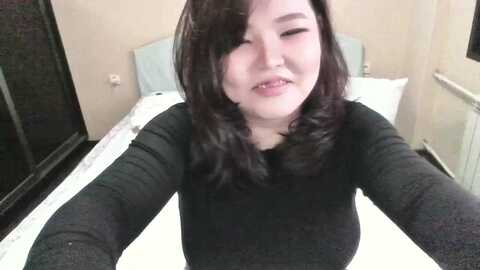 amaisan @ myfreecams on 20231025