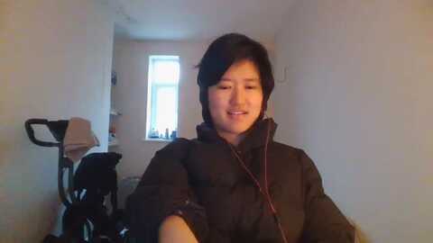 asianfemale69 @ myfreecams on 20231025