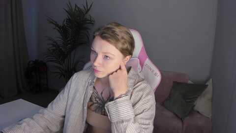euphoriadance @ myfreecams on 20231025