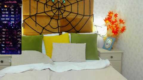 janebrown @ myfreecams on 20231025