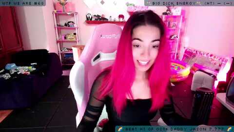 jesswhitmore @ myfreecams on 20231025