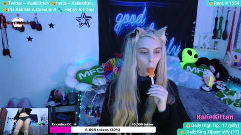 kaliekitten @ myfreecams on 20231025