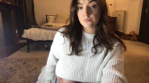 laceyjames24 @ myfreecams on 20231025