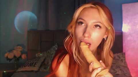 lovelygin @ myfreecams on 20231025
