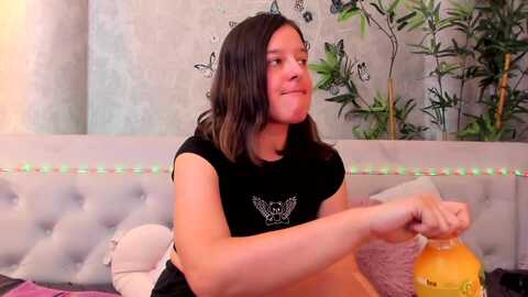 pennydolce @ myfreecams on 20231025