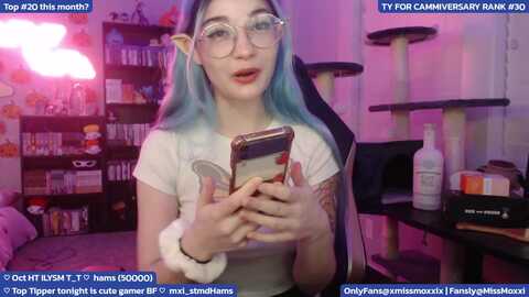 xmissmoxxix @ myfreecams on 20231025