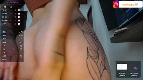 zey77 @ myfreecams on 20231025
