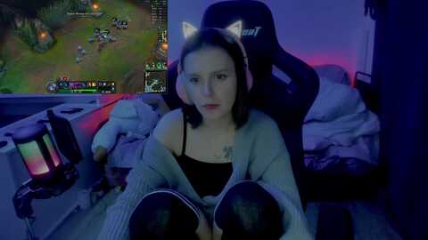 crybabykys @ myfreecams on 20231026