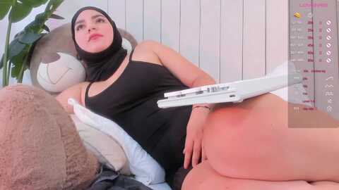 dalilasaadi @ myfreecams on 20231026