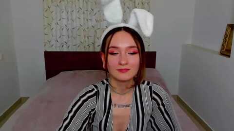 eleonorvibe @ myfreecams on 20231026