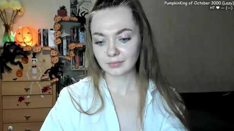 lizaghost @ myfreecams on 20231026