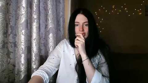 nelly_kent @ myfreecams on 20231026