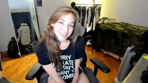 she_is_sam @ myfreecams on 20231026