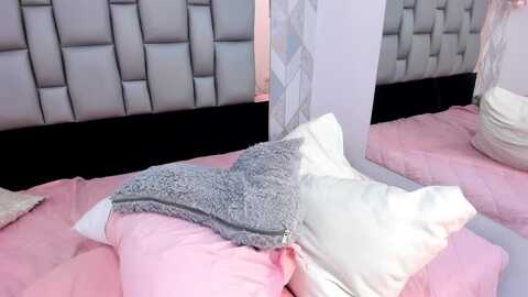 twwiiggy @ myfreecams on 20231026