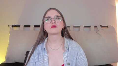 violet_03_ @ myfreecams on 20231026