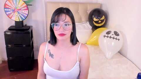 ana_ruh @ myfreecams on 20231027