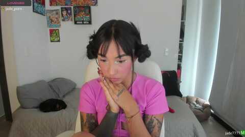 jade7777 @ myfreecams on 20231027