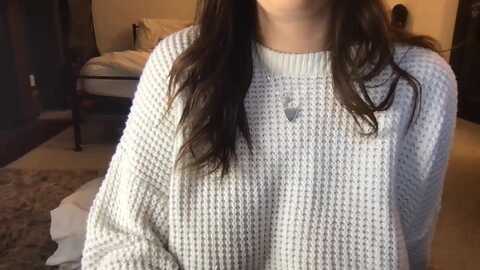 laceyjames24 @ myfreecams on 20231027