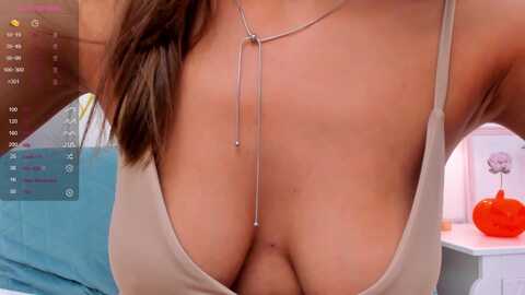 aprilwong @ myfreecams on 20231028