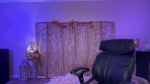 autumn_ari @ myfreecams on 20231028