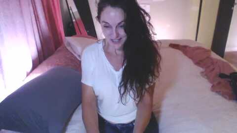 christineash @ myfreecams on 20231028