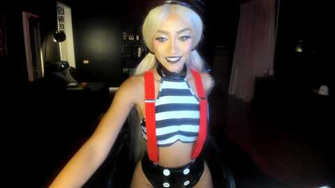 cinnamon @ myfreecams on 20231028