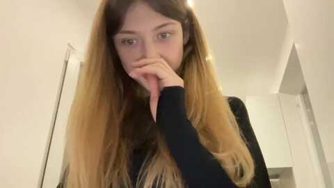 coconut_dream @ myfreecams on 20231028