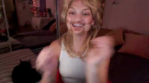 goldiefawn @ myfreecams on 20231028