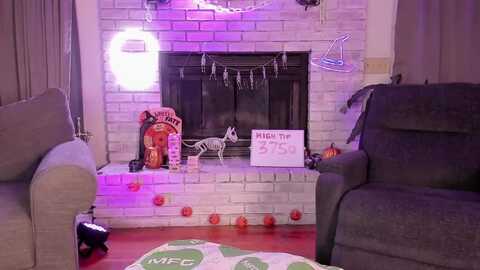 mari_jae @ myfreecams on 20231028