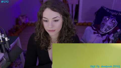 xxx_sophie @ myfreecams on 20231028