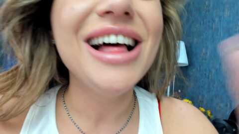 bo0ty_queen_ @ myfreecams on 20231029