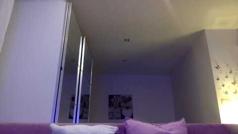 brandybella @ myfreecams on 20231029