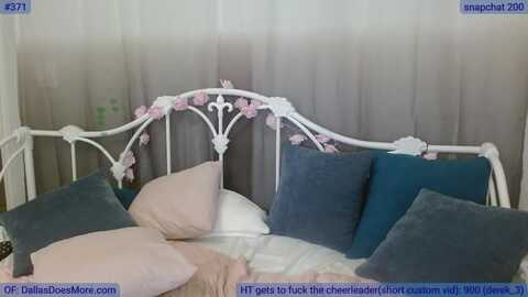 dallasohmy @ myfreecams on 20231029