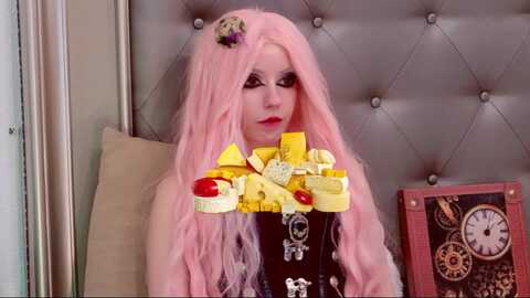 freyagold @ myfreecams on 20231029