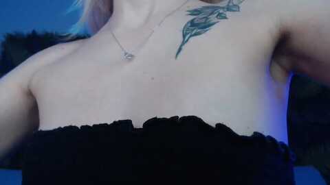 horny_blond @ myfreecams on 20231029