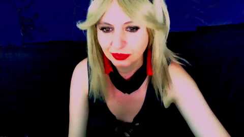 ineedslaves @ myfreecams on 20231029